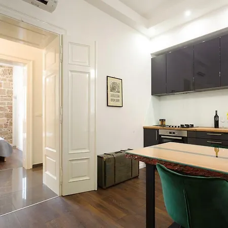 Antique Stone Apartment *